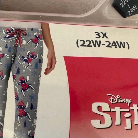 Disney Red and Blue Stitch Socks - Picture 7 of 7